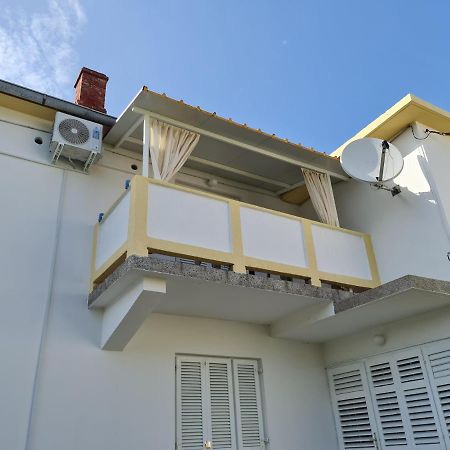 Apartmani I Sobe Jusic ラブ エクステリア 写真