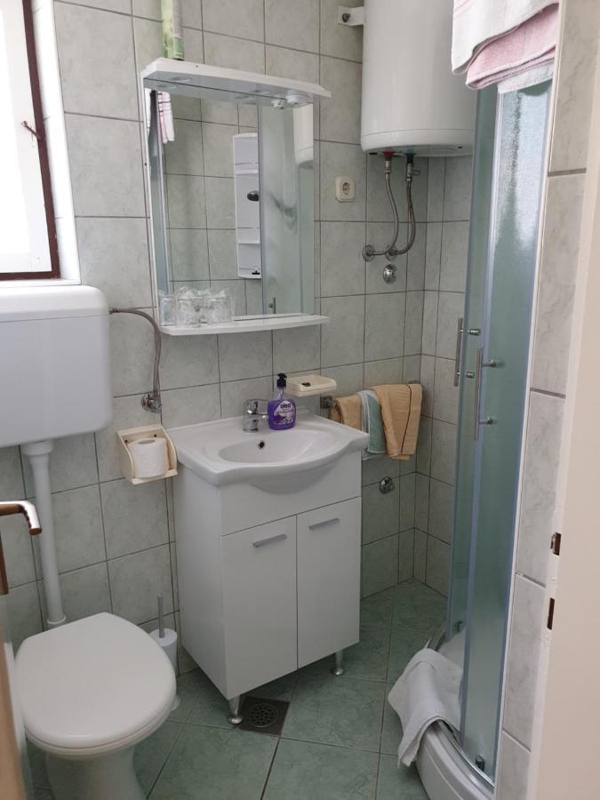 Apartmani I Sobe Jusic ラブ エクステリア 写真