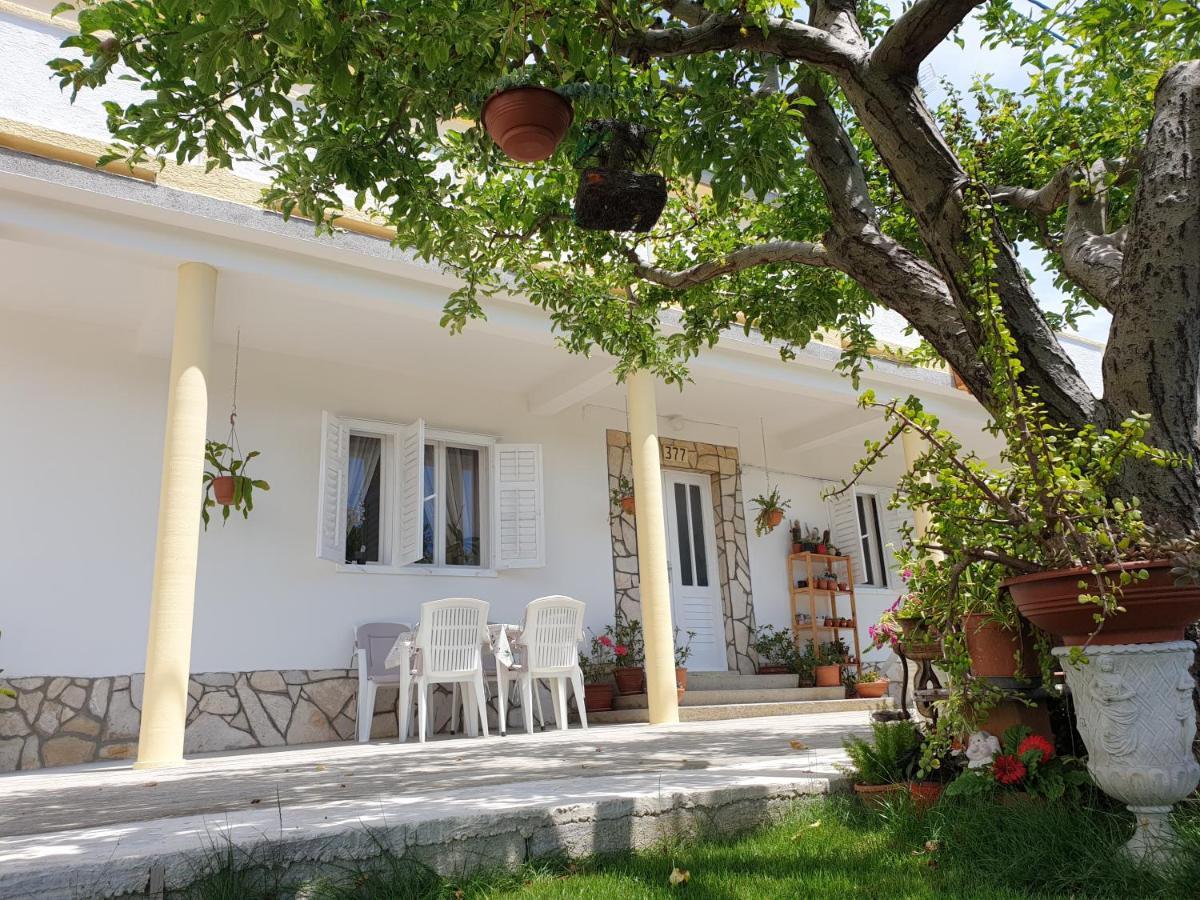 Apartmani I Sobe Jusic ラブ エクステリア 写真