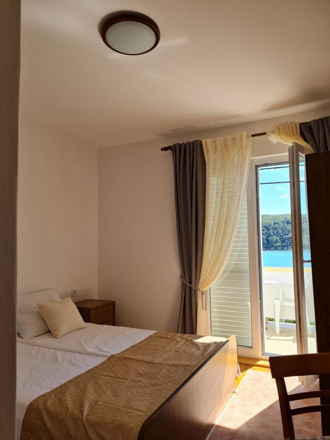 Apartmani I Sobe Jusic ラブ エクステリア 写真