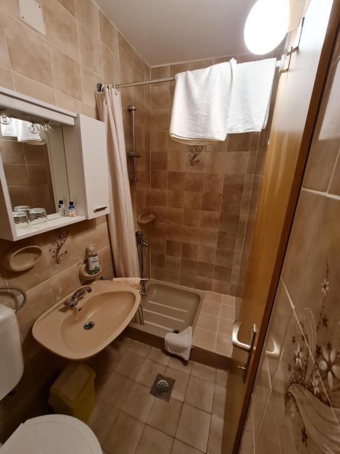 Apartmani I Sobe Jusic ラブ エクステリア 写真