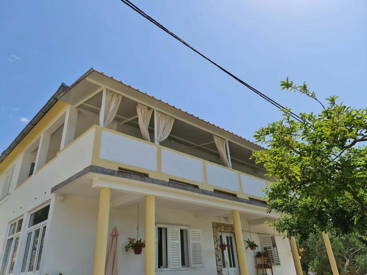 Apartmani I Sobe Jusic ラブ エクステリア 写真